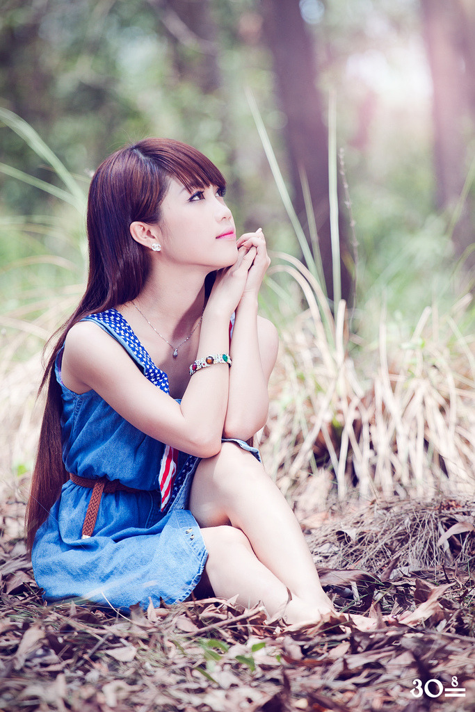 在线播放女人和拘做受